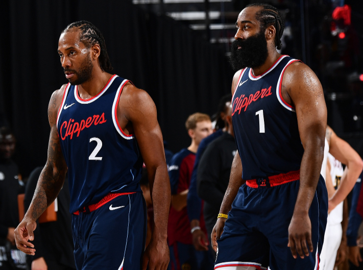 英超半场：达姆斯高、弗莱明造险，布伦特福德0-0伯恩利（英超半场：达姆斯高、弗莱明相继制造险情，布伦特福德与伯恩利暂0-0）